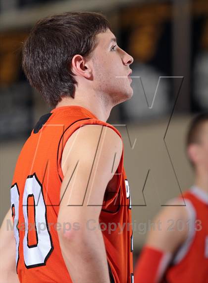 Thumbnail 2 in Pigeon Forge vs Silverdale Academy (Seymour Christmas Classic) photogallery.