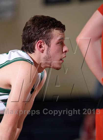 Thumbnail 3 in Pigeon Forge vs Silverdale Academy (Seymour Christmas Classic) photogallery.
