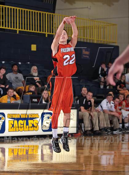 Thumbnail 2 in Pigeon Forge vs Silverdale Academy (Seymour Christmas Classic) photogallery.