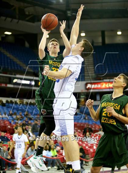 Thumbnail 3 in Mariposa County vs Brookside Christian (CIF SJS D5 Final) photogallery.