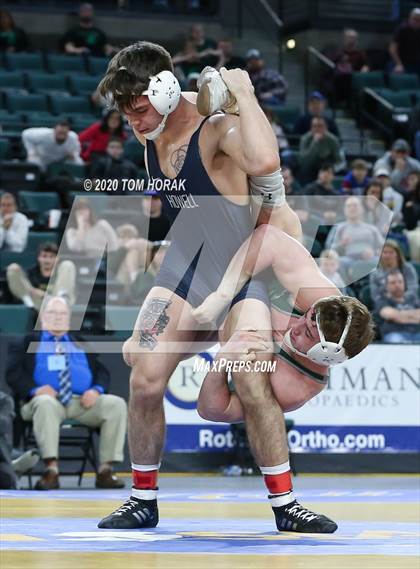 Thumbnail 2 in NJSIAA Boys Wrestling State Finals  photogallery.