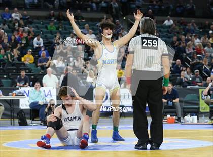 Thumbnail 3 in NJSIAA Boys Wrestling State Finals  photogallery.