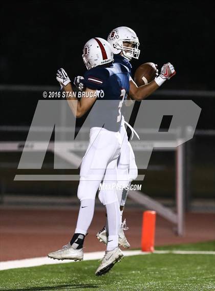 Thumbnail 2 in Northwood Timberwolves @ Beckman Patriots photogallery.