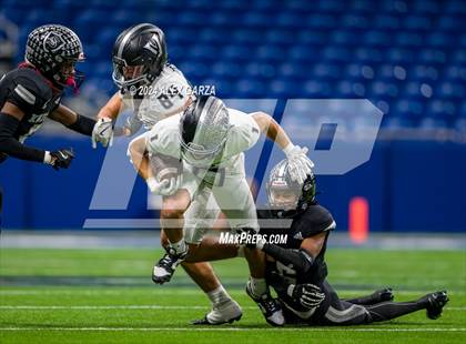 Thumbnail 2 in Steele vs. Vandegrift (UIL 6A Regional Playoff) photogallery.