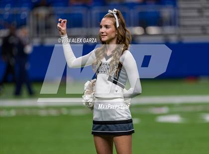 Thumbnail 1 in Steele vs. Vandegrift (UIL 6A Regional Playoff) photogallery.