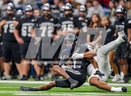 Thumbnail 3 in Steele vs. Vandegrift (UIL 6A Regional Playoff) photogallery.