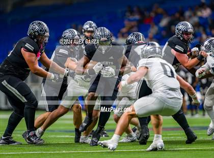 Thumbnail 3 in Steele vs. Vandegrift (UIL 6A Regional Playoff) photogallery.
