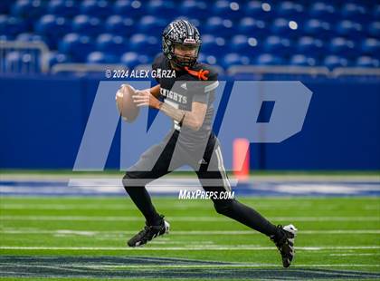 Thumbnail 2 in Steele vs. Vandegrift (UIL 6A Regional Playoff) photogallery.