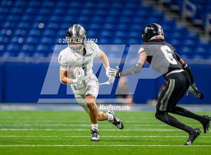Thumbnail 1 in Steele vs. Vandegrift (UIL 6A Regional Playoff) photogallery.