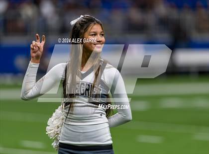 Thumbnail 1 in Steele vs. Vandegrift (UIL 6A Regional Playoff) photogallery.