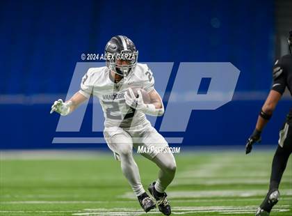 Thumbnail 2 in Steele vs. Vandegrift (UIL 6A Regional Playoff) photogallery.