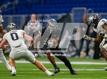 Thumbnail 3 in Steele vs. Vandegrift (UIL 6A Regional Playoff) photogallery.