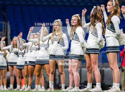 Thumbnail 1 in Steele vs. Vandegrift (UIL 6A Regional Playoff) photogallery.
