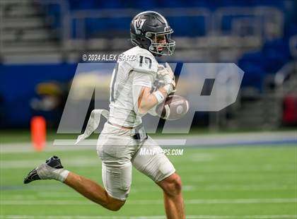 Thumbnail 2 in Steele vs. Vandegrift (UIL 6A Regional Playoff) photogallery.