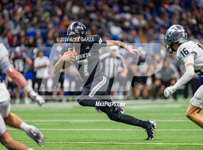 Thumbnail 3 in Steele vs. Vandegrift (UIL 6A Regional Playoff) photogallery.