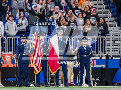 Thumbnail 1 in Steele vs. Vandegrift (UIL 6A Regional Playoff) photogallery.