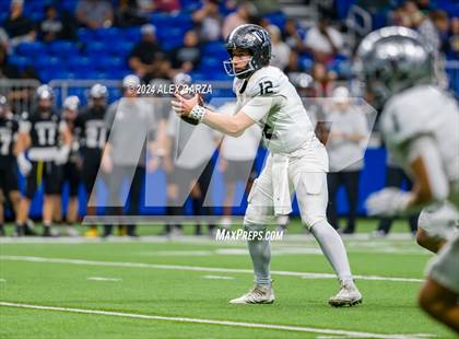Thumbnail 1 in Steele vs. Vandegrift (UIL 6A Regional Playoff) photogallery.