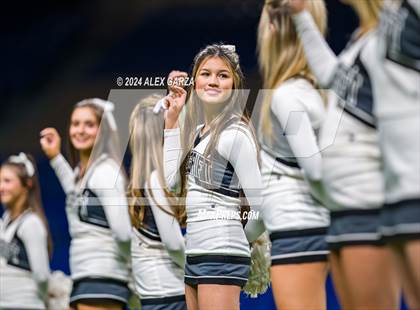 Thumbnail 3 in Steele vs. Vandegrift (UIL 6A Regional Playoff) photogallery.