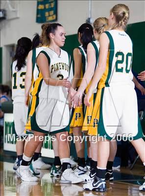 Thumbnail 2 in Presentation @ Pinewood (Pinewood Holiday Classic) photogallery.
