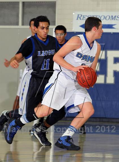 Thumbnail 2 in Cathedral City vs Dana Hills (MaxPreps Holiday Classic) photogallery.