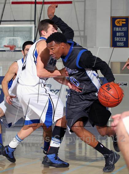 Thumbnail 2 in Cathedral City vs Dana Hills (MaxPreps Holiday Classic) photogallery.