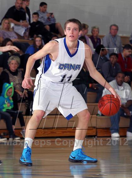 Thumbnail 2 in Cathedral City vs Dana Hills (MaxPreps Holiday Classic) photogallery.