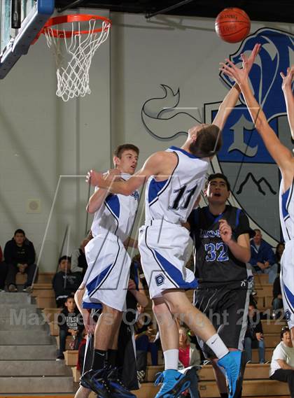 Thumbnail 1 in Cathedral City vs Dana Hills (MaxPreps Holiday Classic) photogallery.