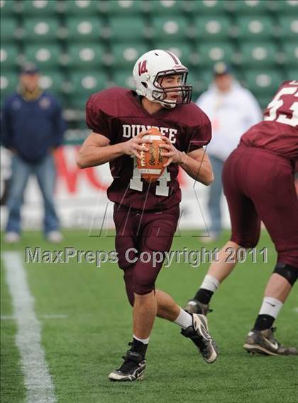 Thumbnail 3 in DeSales vs. Dundee (Section 5 Class D Final) photogallery.