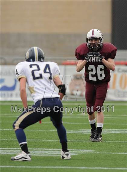 Thumbnail 2 in DeSales vs. Dundee (Section 5 Class D Final) photogallery.