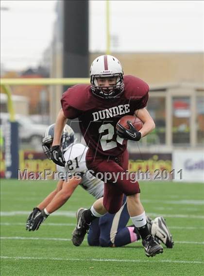 Thumbnail 3 in DeSales vs. Dundee (Section 5 Class D Final) photogallery.