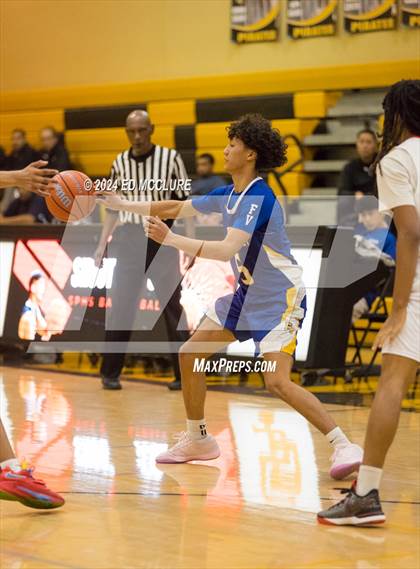 Thumbnail 1 in Fountain Valley vs Compton Centennial (Pirate Shootout Tournament) photogallery.