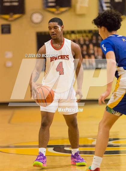 Thumbnail 3 in Fountain Valley vs Compton Centennial (Pirate Shootout Tournament) photogallery.