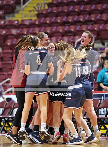 Thumbnail 3 in Cardinal O'Hara vs. Chartiers Valley (PIAA 5A Championship) photogallery.