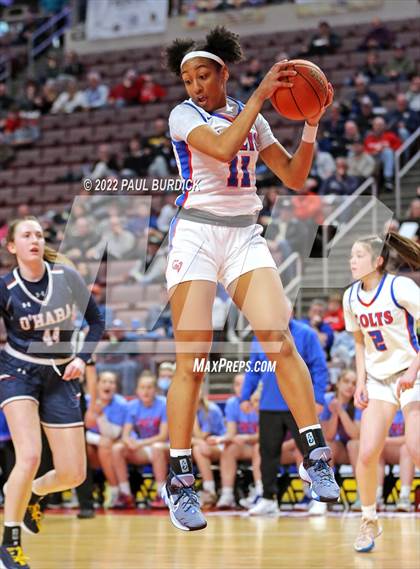 Thumbnail 1 in Cardinal O'Hara vs. Chartiers Valley (PIAA 5A Championship) photogallery.
