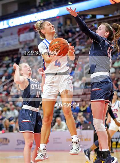 Thumbnail 2 in Cardinal O'Hara vs. Chartiers Valley (PIAA 5A Championship) photogallery.