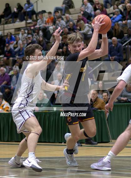 Thumbnail 2 in Shenendehowa vs. Colonie Central (NYSPHSAA Section 2 Class AAA Quarter Final) photogallery.