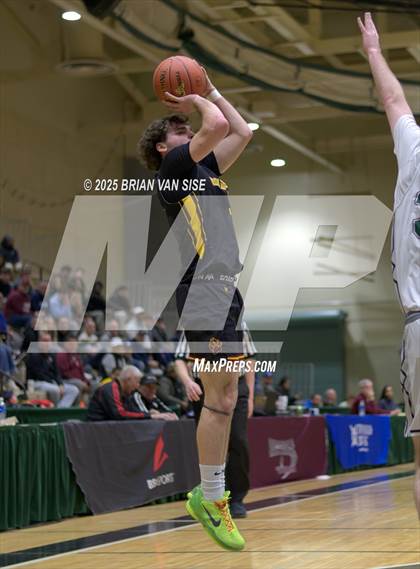 Thumbnail 3 in Shenendehowa vs. Colonie Central (NYSPHSAA Section 2 Class AAA Quarter Final) photogallery.