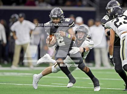 Thumbnail 2 in Pittsburg vs. Pleasant Grove (UIL 4A Division 2 Quarterfinal) photogallery.
