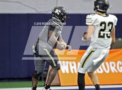 Thumbnail 1 in Pittsburg vs. Pleasant Grove (UIL 4A Division 2 Quarterfinal) photogallery.