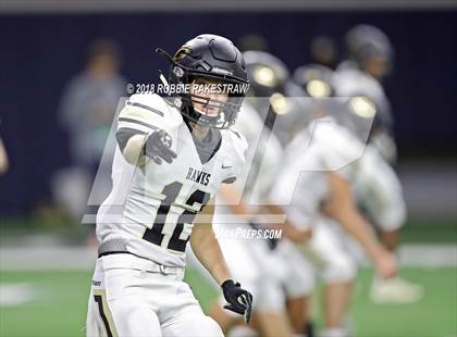 Thumbnail 3 in Pittsburg vs. Pleasant Grove (UIL 4A Division 2 Quarterfinal) photogallery.