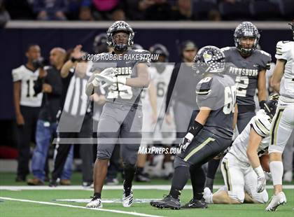 Thumbnail 1 in Pittsburg vs. Pleasant Grove (UIL 4A Division 2 Quarterfinal) photogallery.