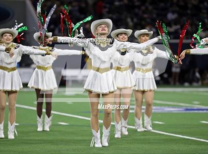 Thumbnail 2 in Pittsburg vs. Pleasant Grove (UIL 4A Division 2 Quarterfinal) photogallery.