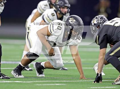 Thumbnail 2 in Pittsburg vs. Pleasant Grove (UIL 4A Division 2 Quarterfinal) photogallery.
