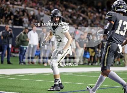 Thumbnail 2 in Pittsburg vs. Pleasant Grove (UIL 4A Division 2 Quarterfinal) photogallery.