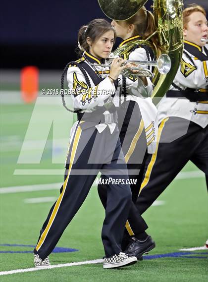 Thumbnail 1 in Pittsburg vs. Pleasant Grove (UIL 4A Division 2 Quarterfinal) photogallery.
