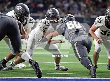 Thumbnail 3 in Pittsburg vs. Pleasant Grove (UIL 4A Division 2 Quarterfinal) photogallery.