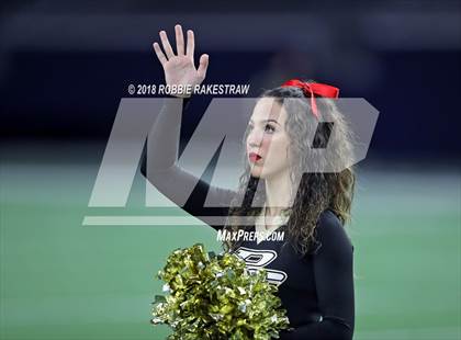 Thumbnail 1 in Pittsburg vs. Pleasant Grove (UIL 4A Division 2 Quarterfinal) photogallery.