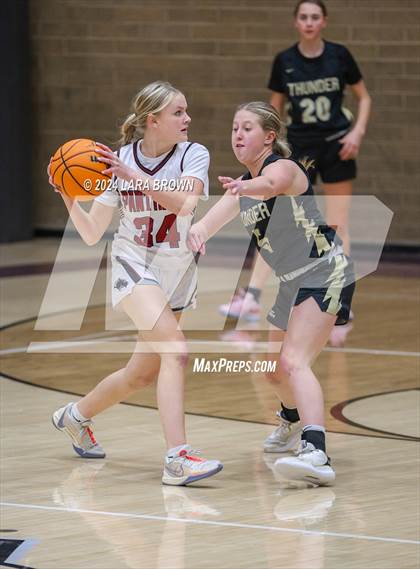 Thumbnail 2 in Desert Hills @ Pine View photogallery.