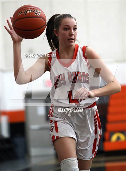 Thumbnail 1 in East Bernard vs Schulenburg (Schulenburg Lady Horn Varsity Tournament) photogallery.