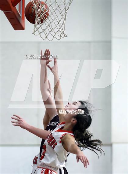 Thumbnail 1 in East Bernard vs Schulenburg (Schulenburg Lady Horn Varsity Tournament) photogallery.